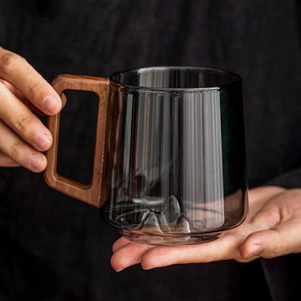 Noah Hitzebeständiger Becher Aus Borosilikatglas – Stilvolles Design Mit Holzgriff 4
