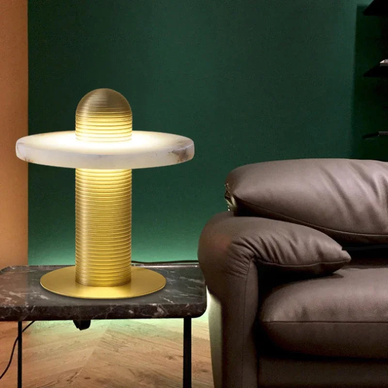 **Nordic Designer Marmor Tischlampe** – Elegante Beleuchtung für Ihr Zuhause 1
