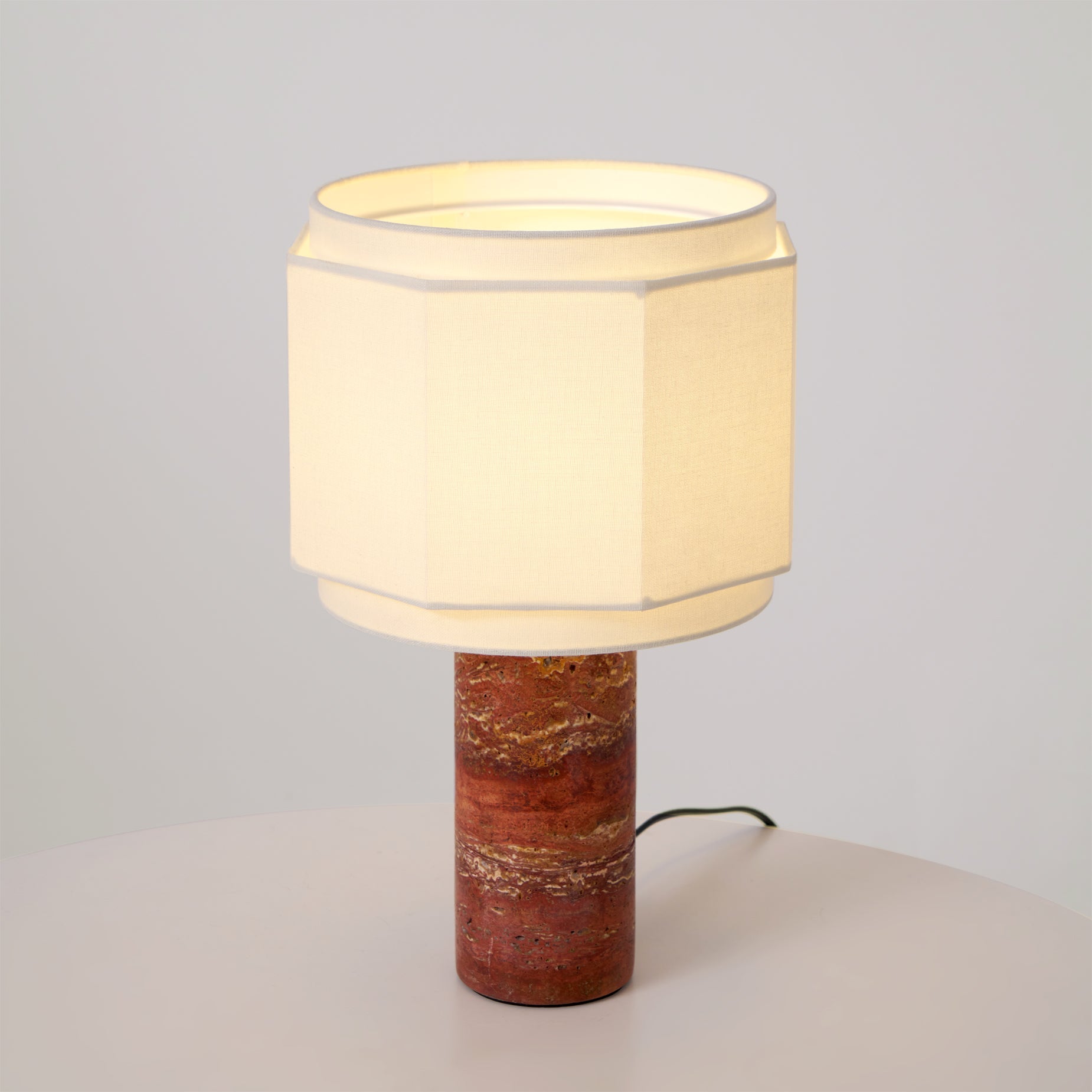 Pipito Tischlampe – Stilvolle Eleganz Mit Warmem Licht 4