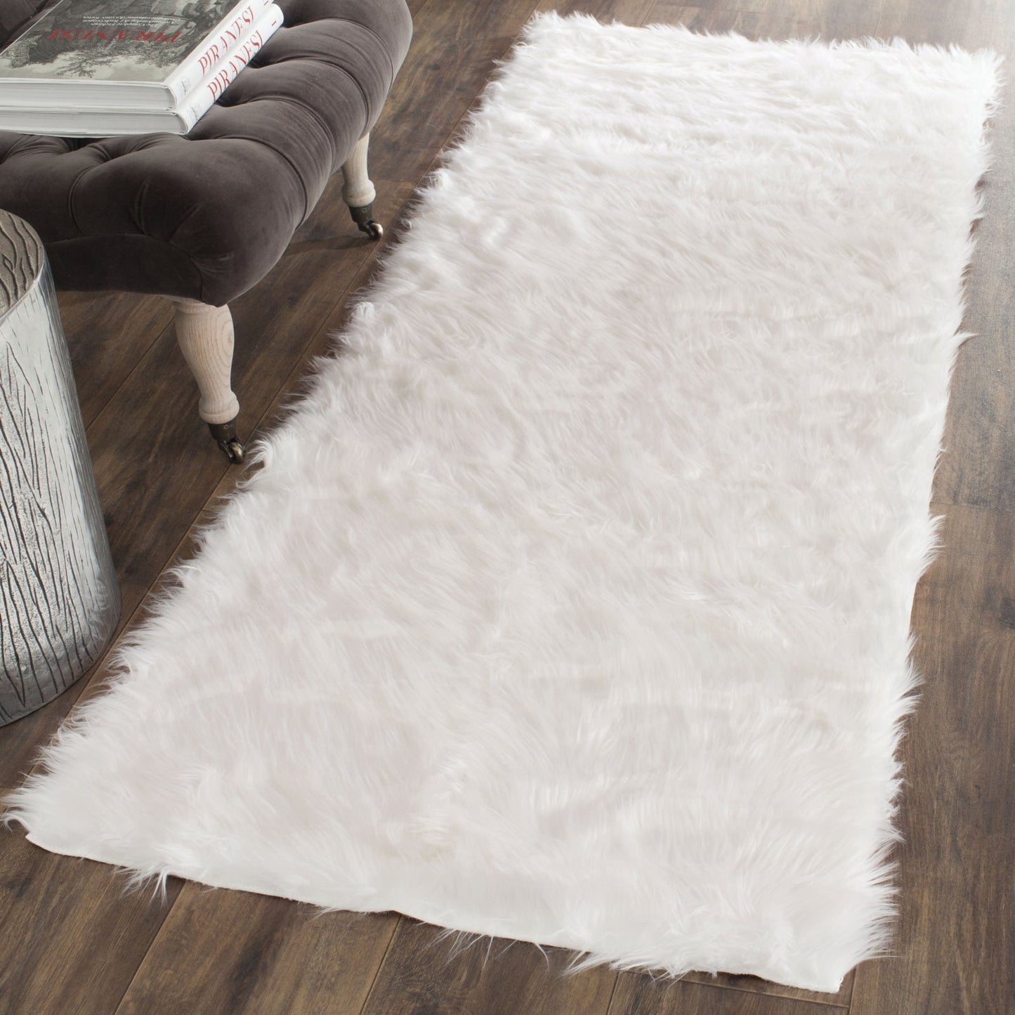 Safavieh Kunstschaffell Teppich FSS235A – Luxuriöse Eleganz Für Ihr Wohnzimmer 3