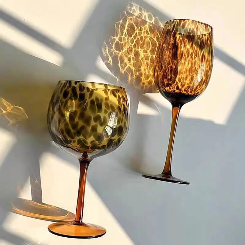 Savanna Spot Stielglas Bernstein – Elegantes Design Für Stilvolle Anlässe 1