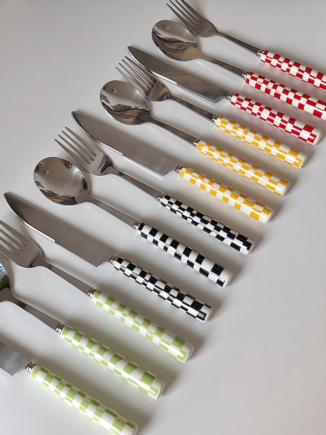 Schachbrett Edelstahlbesteck Set – Elegantes Design Für Schachliebhaber 5