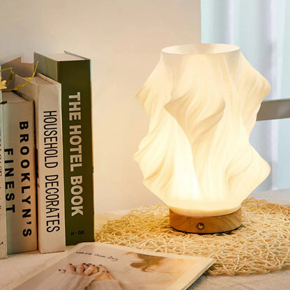 Schicke Spiral-Nachtlichtlampe Gestreifter Schirm – Elegantes Warmes Licht für Modernen Stil 2