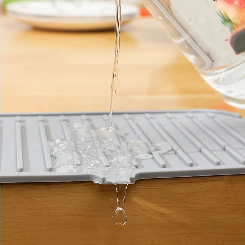 Silikon Spritzschutz für Waschbecken – Praktischer Schutz für Saubere Oberflächen 4