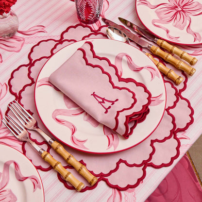 Tischsets Lily Rosa Rot – Abwaschbare Eleganz Für Romantische Anlässe 1