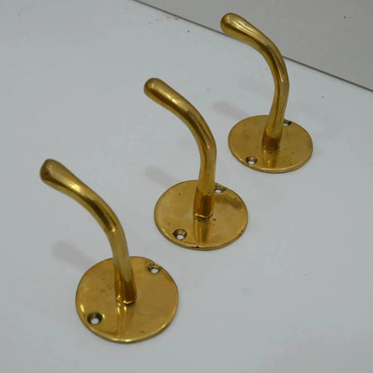 Unlackierte Messing Garderobenhaken Set – Elegante Aufbewahrung für Ihr Zuhause 1