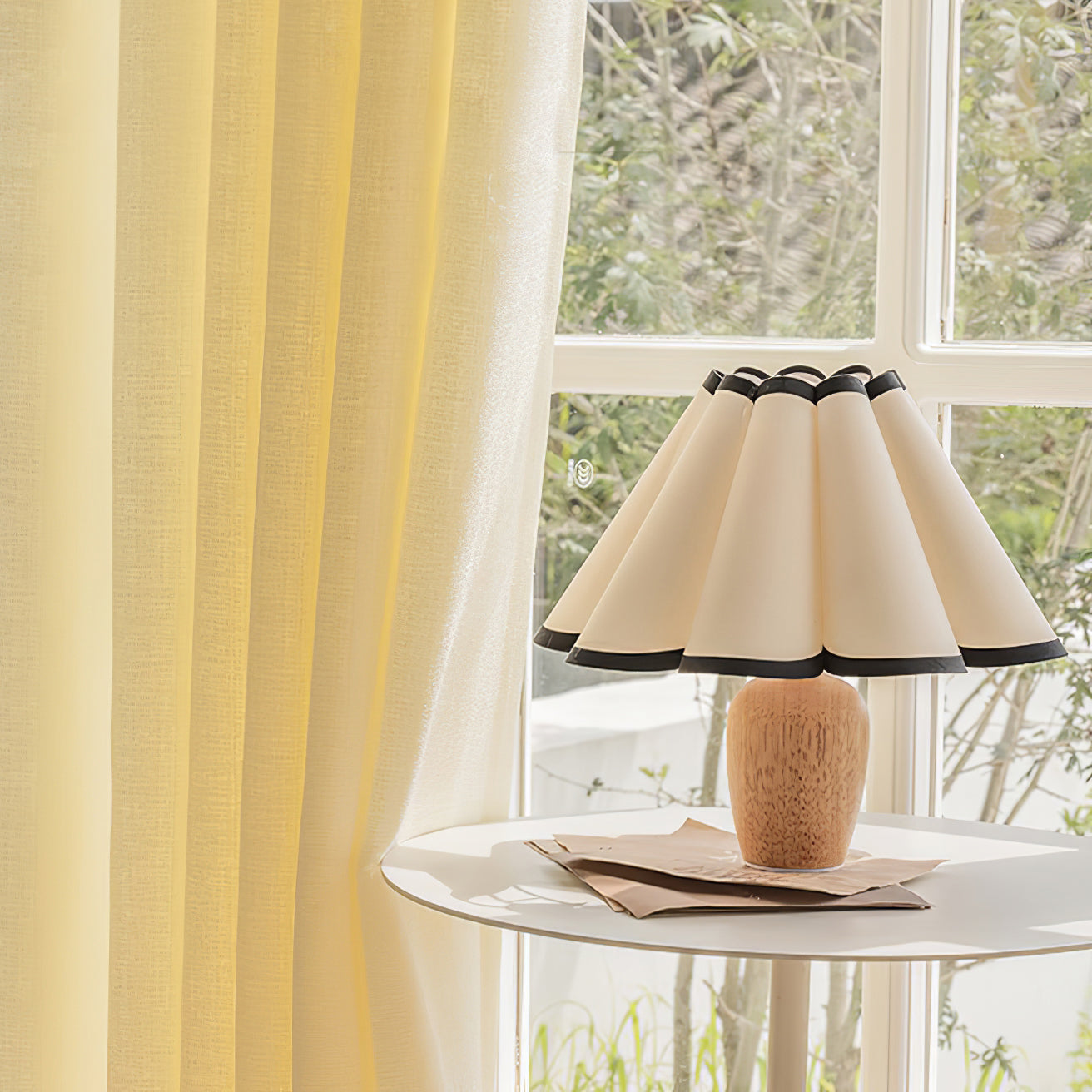 Vintage Fluted Tischlampe – Elegante Beleuchtung für Ihr Zuhause 4