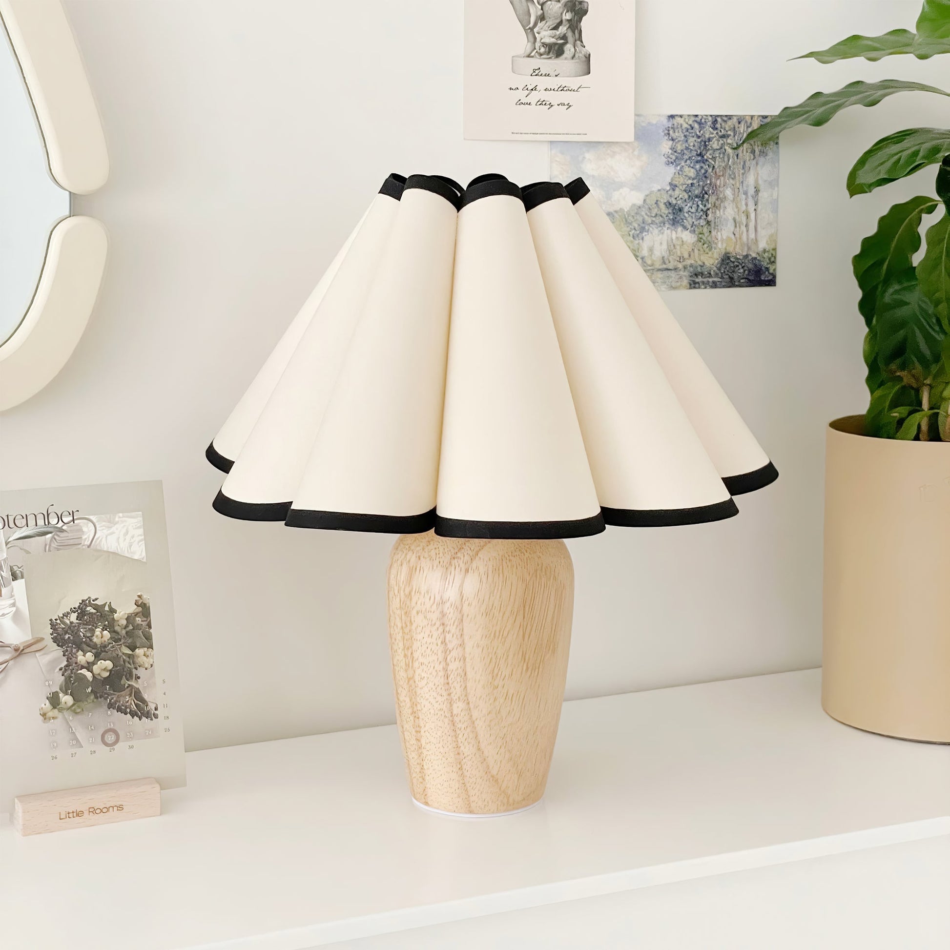 Vintage Fluted Tischlampe – Elegante Beleuchtung für Ihr Zuhause 5
