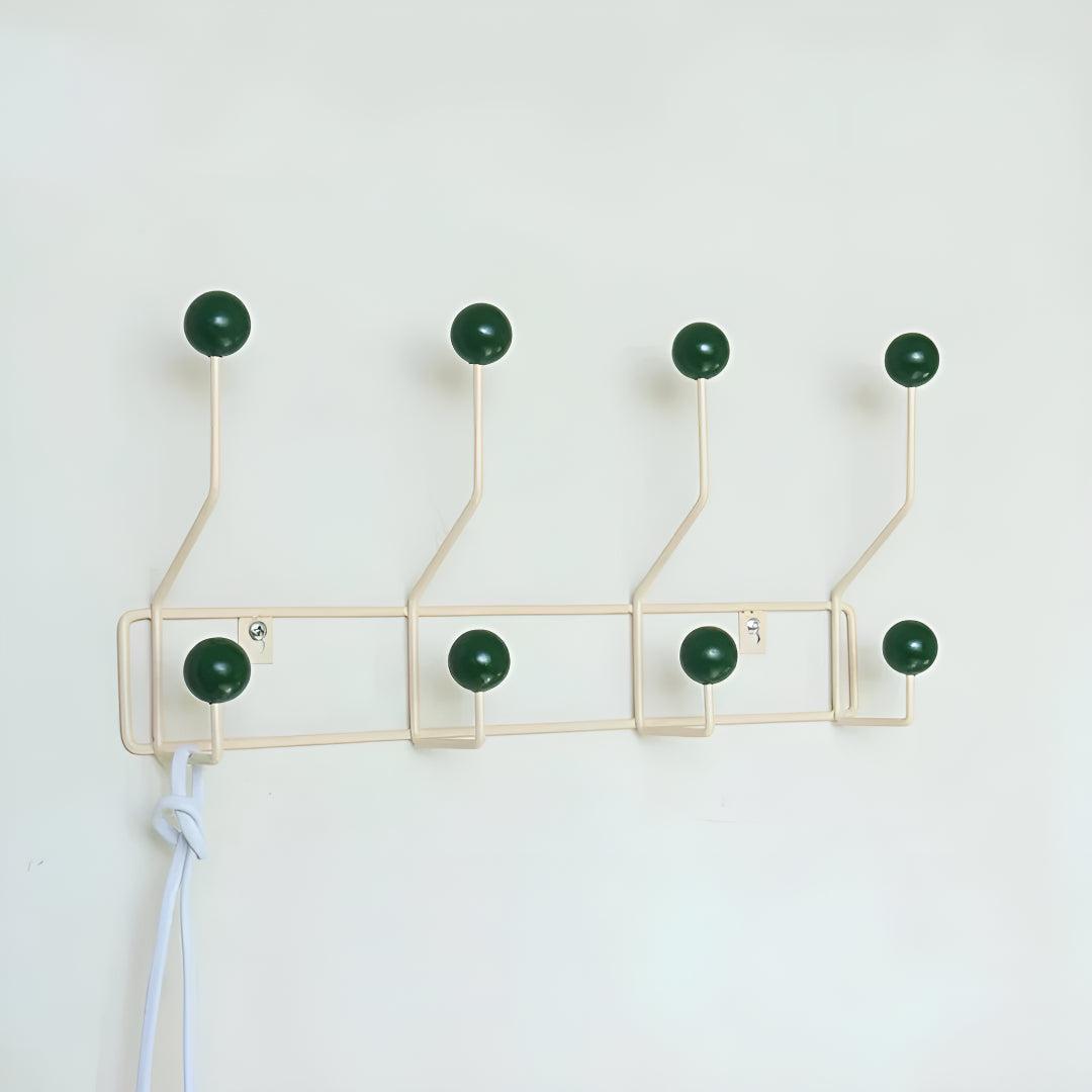 Vintage Wandgarderobe Mid-Century – Stilvolle Ordnung für Ihr Zuhause 2