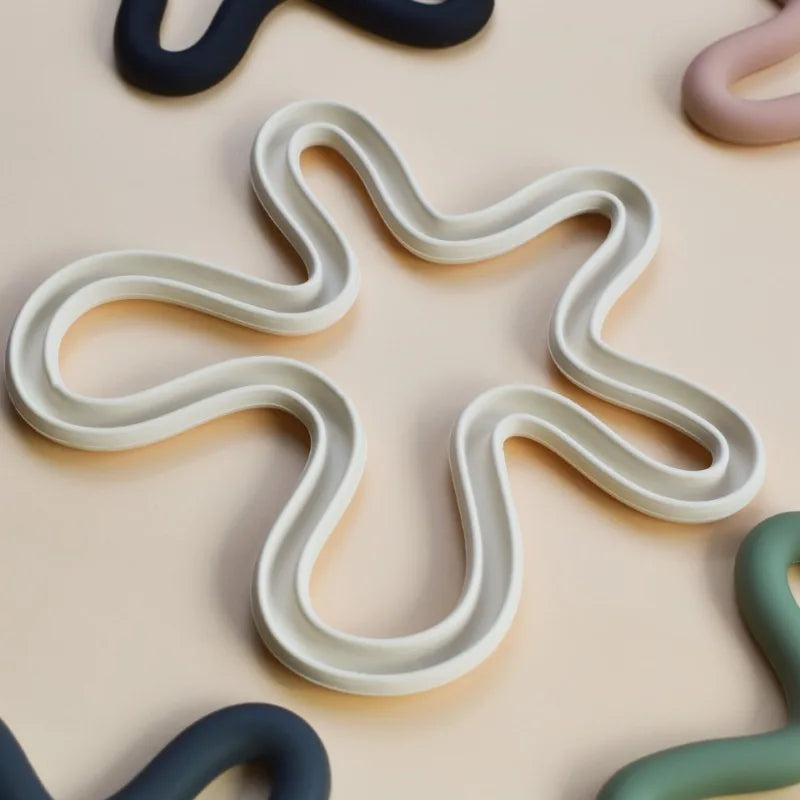 Wave Loop Matte Untersetzer – Kreatives Design für Elegante Oberflächen 3