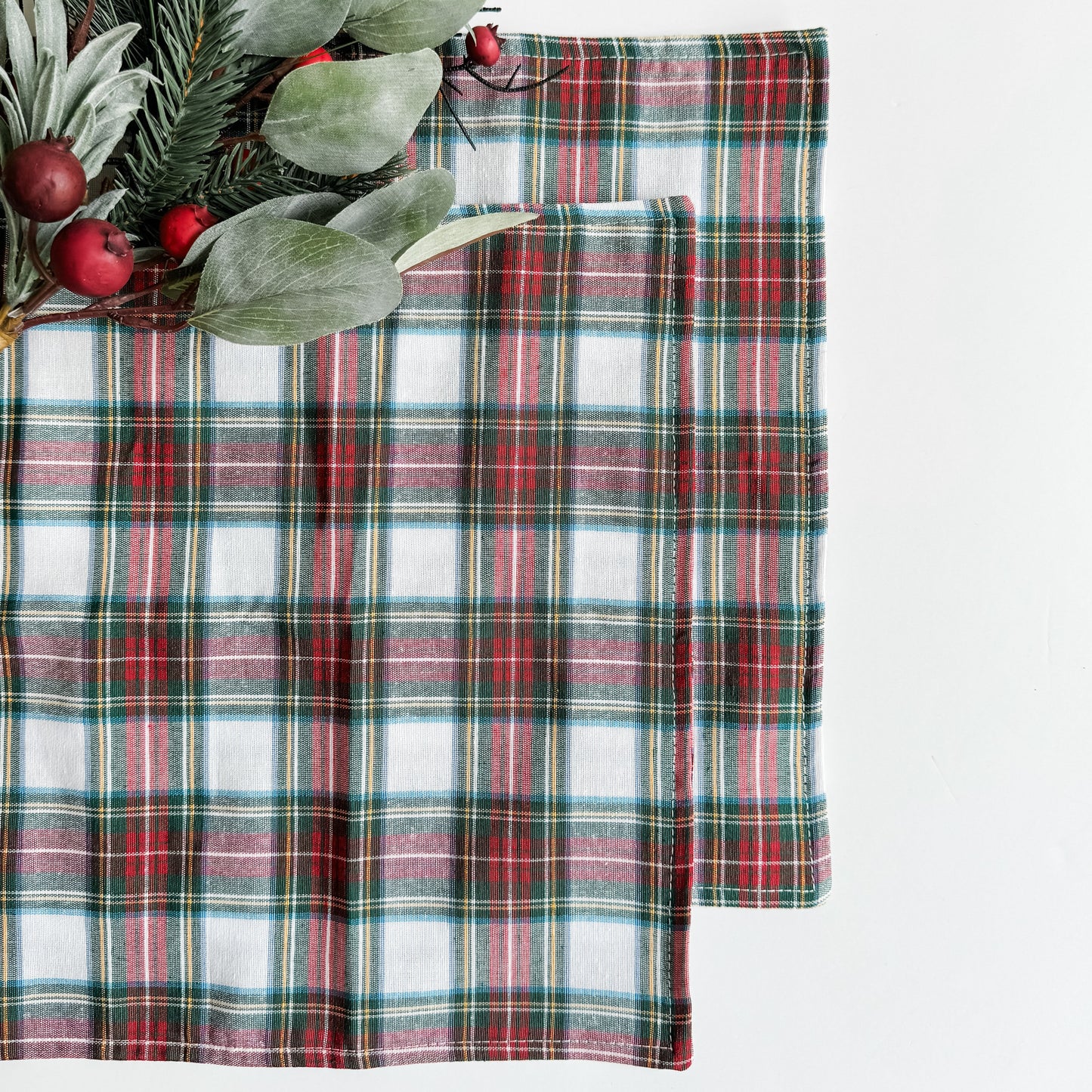 Weihnachtliches Stofftischset Set – Festliche Stimmung Für Ihre Feiertagsmahlzeiten 4