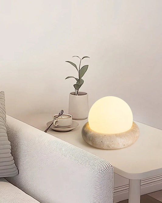 Minimalistische Tischlampe Naturstein – Sanfte Lichtkugel