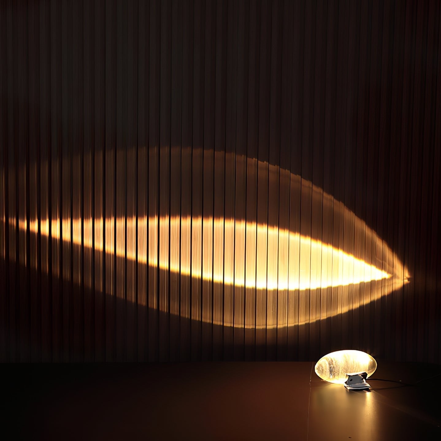 <strong>Atman Tischlampe</strong> – Elegantes Design für jeden Raum 0