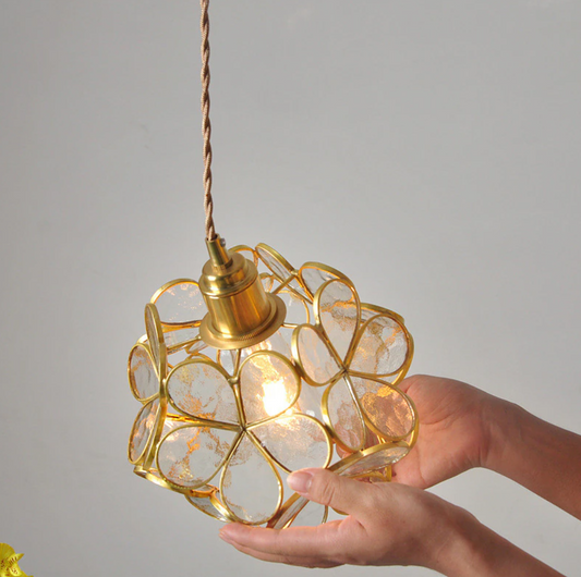 <strong>Blossom LED-Pendelleuchte Glas-Revival</strong> – Elegante Beleuchtung für jeden Raum 1