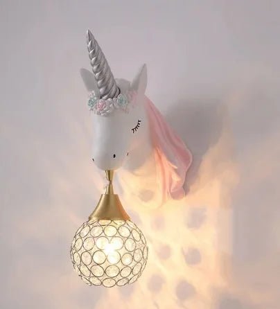 <strong>Einhornwandlampe für Kinderzimmer</strong> – Magische Atmosphäre für kleine Träumer 11