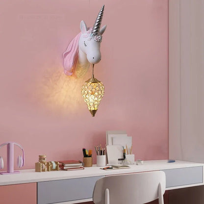 <strong>Einhornwandlampe für Kinderzimmer</strong> – Magische Atmosphäre für kleine Träumer 3