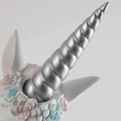 <strong>Einhornwandlampe für Kinderzimmer</strong> – Magische Atmosphäre für kleine Träumer 6