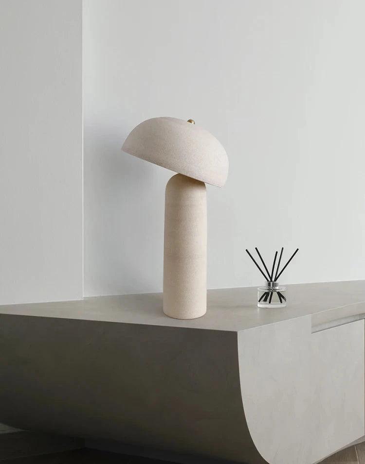 <strong>Julia Tischlampe Kollektion</strong> – Elegantes Design für Ihr Zuhause 5