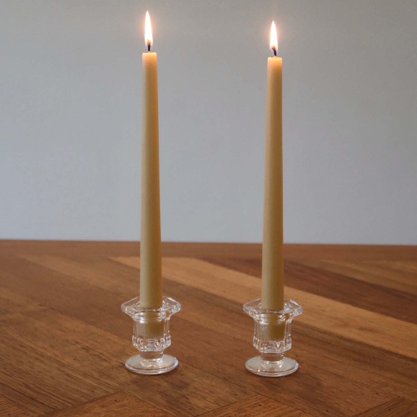 <strong>Kerzenhalter-Set Aus Glas</strong> – <strong>Elegante Atmosphäre Mit Bienenwachskerzen</strong> 3