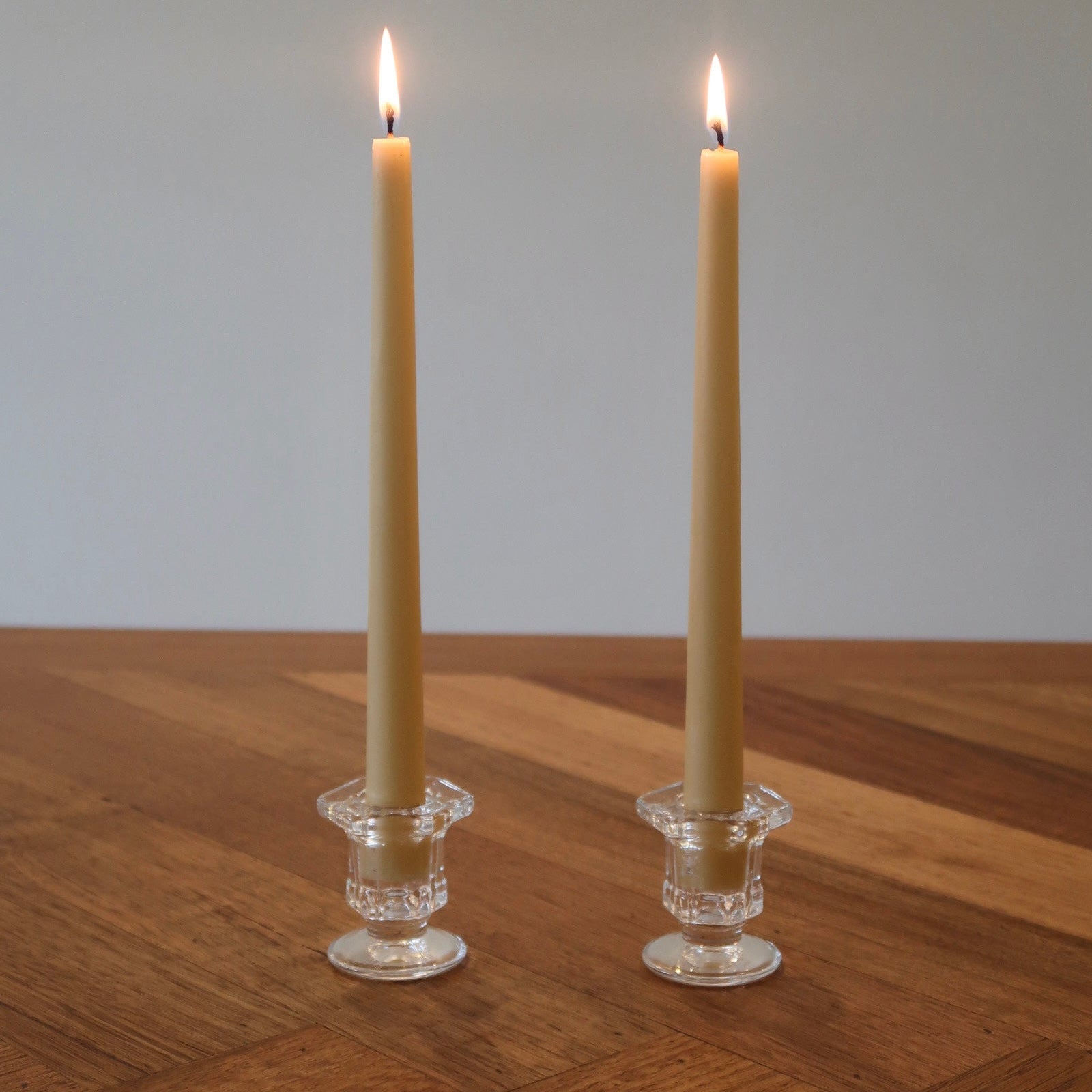 <strong>Kerzenhalter-Set Aus Glas</strong> – <strong>Elegante Atmosphäre Mit Bienenwachskerzen</strong> 3