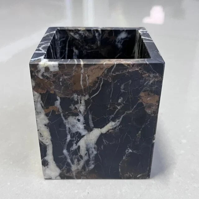<strong>Naturstein Kerze</strong> – Elegante und Zeitlose Beleuchtung 10