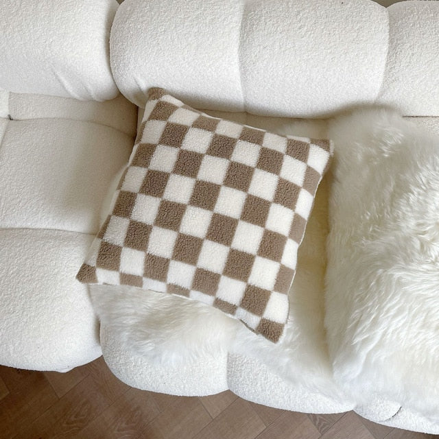 <strong>Plüsch-Kissenbezug Schachbrettmuster</strong> – Stilvolles Design für jeden Raum 0