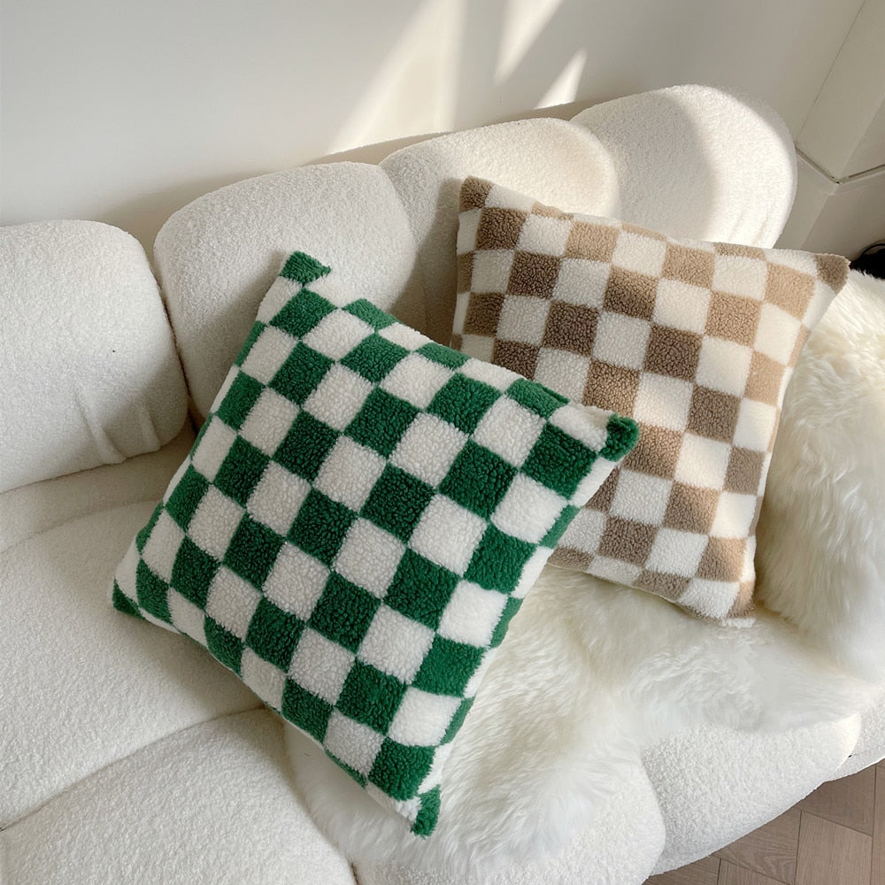 <strong>Plüsch-Kissenbezug Schachbrettmuster</strong> – Stilvolles Design für jeden Raum 3