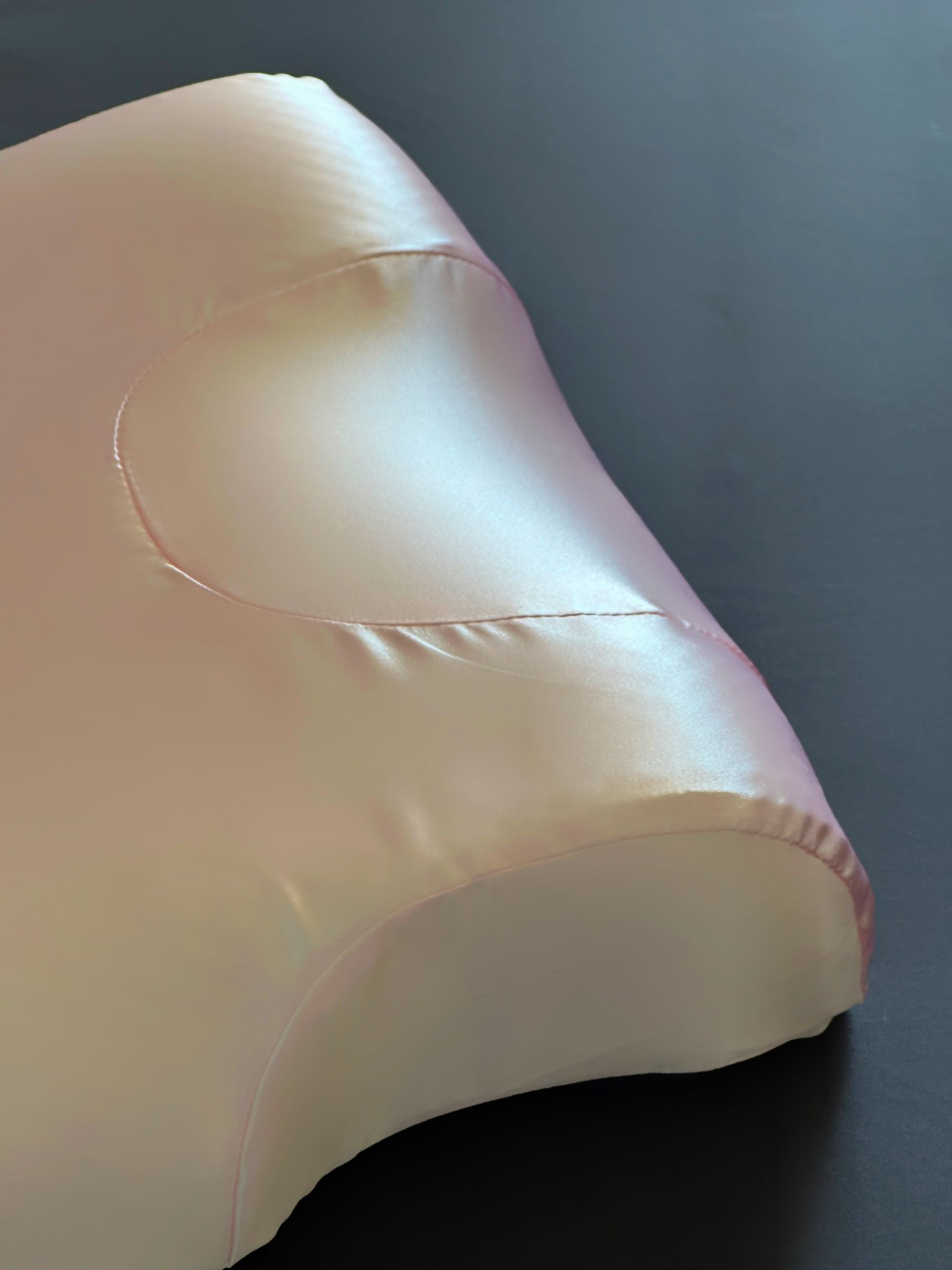 <strong>Satin-Kissenbezug für Smoomy – Reduziert Falten und Frizz</strong> 3