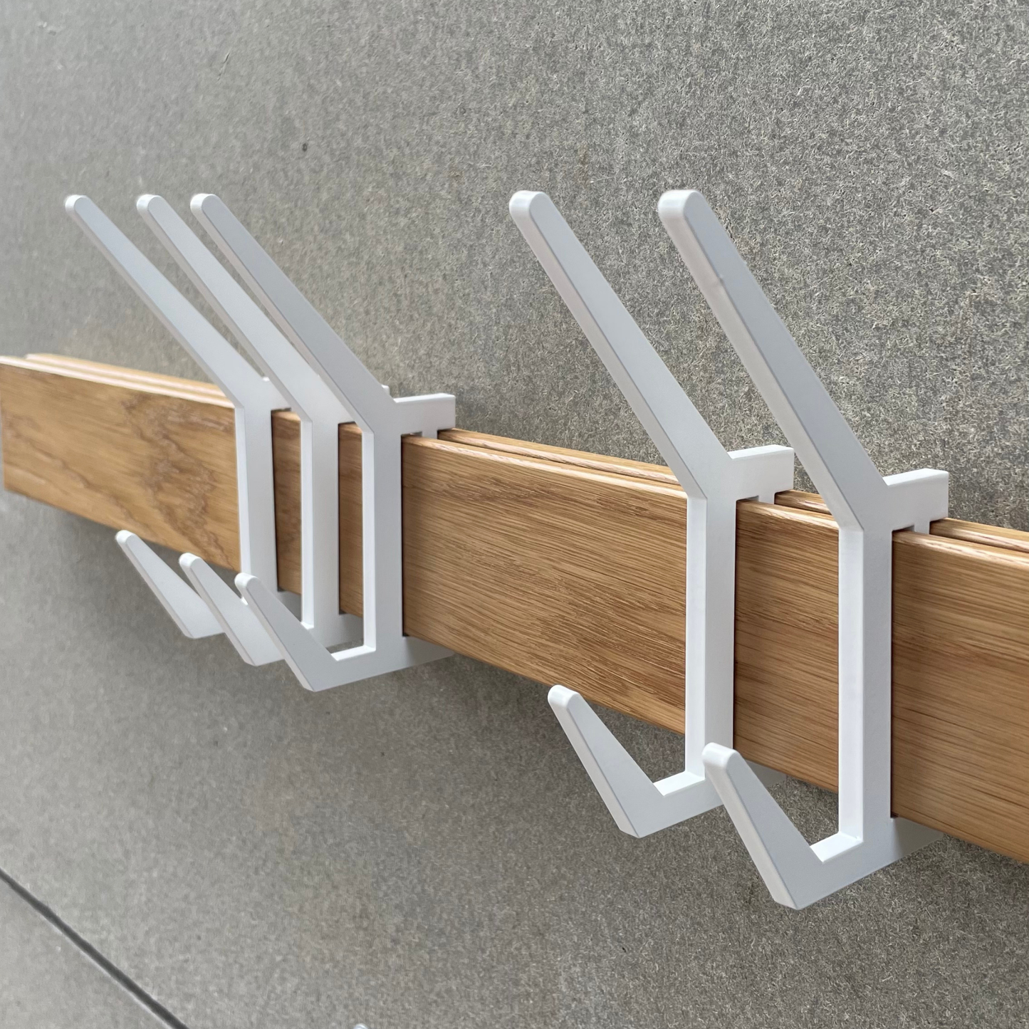 <strong>Wandgarderobe Und Hutablage</strong> – Praktische Aufbewahrungslösung Für Ihren Eingangsbereich 6