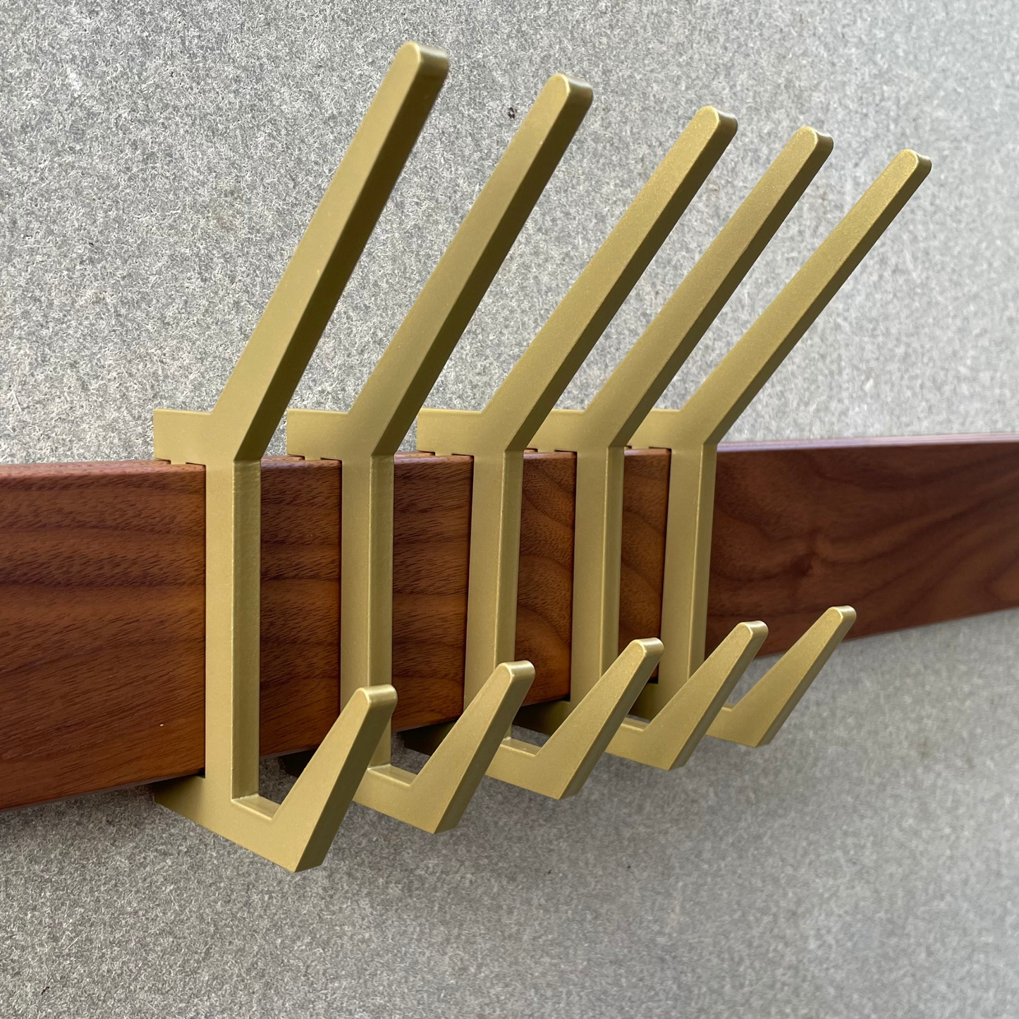 <strong>Wandgarderobe Und Hutablage</strong> – Praktische Aufbewahrungslösung Für Ihren Eingangsbereich 9